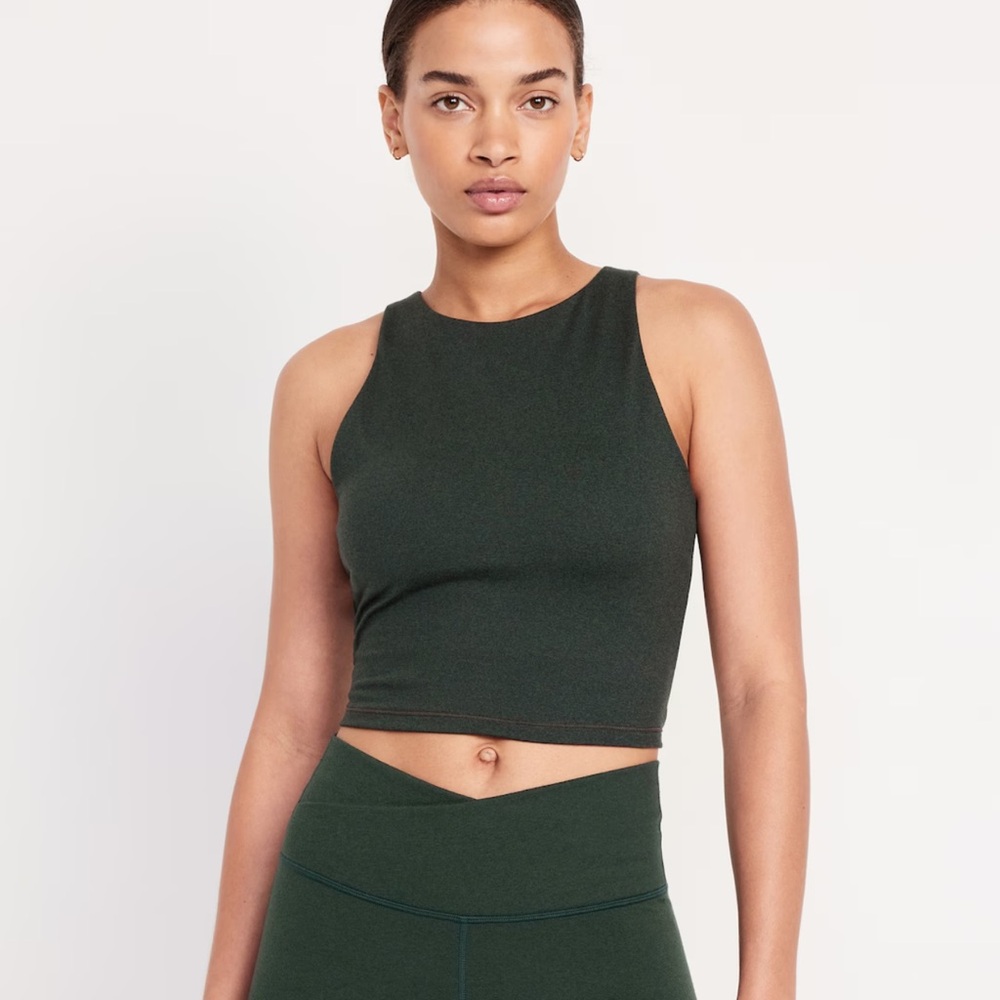 Old Navy Forest Green Active Leggings - Picture 5 of 5